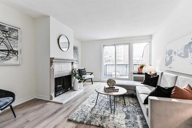 Th45 - 39 Tecumseth St, Condo with 2 bedrooms, 2 bathrooms and 1 parking in Toronto ON | Image 6