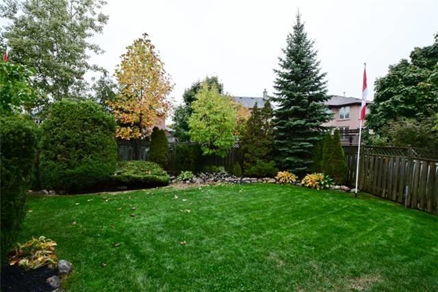 8 Varley Dr, House detached with 4 bedrooms, 4 bathrooms and 4 parking in Ajax ON | Image 20
