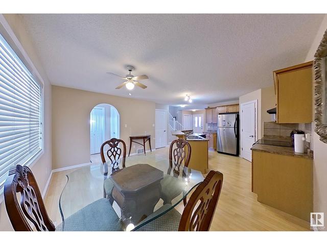134 63 St Sw, House detached with 3 bedrooms, 2 bathrooms and null parking in Edmonton AB | Image 9