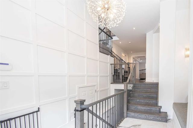 193 Faust Rdge, House detached with 4 bedrooms, 3 bathrooms and 6 parking in Vaughan ON | Image 23