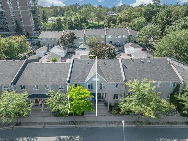 32 Yonge Street, House attached with 3 bedrooms, 3 bathrooms and 2 parking in Kingston ON | Image 40