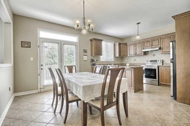 49 River Heights Dr, House detached with 4 bedrooms, 5 bathrooms and 4 parking in Brampton ON | Image 5