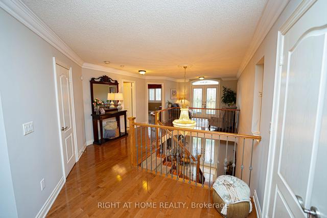 2518 Hemmford Dr, House detached with 4 bedrooms, 5 bathrooms and 4 parking in Oakville ON | Image 11