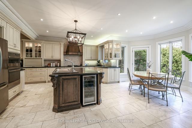 82 Munro Blvd, House detached with 5 bedrooms, 6 bathrooms and 6 parking in Toronto ON | Image 40
