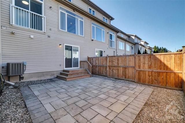 156 Challenge Crescent, Townhouse with 3 bedrooms, 4 bathrooms and 2 parking in Ottawa ON | Image 26