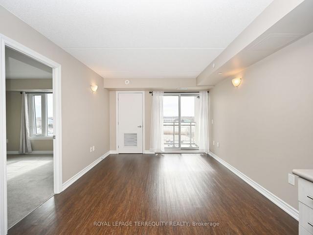605 - 716 Main St E, Condo with 2 bedrooms, 2 bathrooms and 1 parking in Milton ON | Image 6