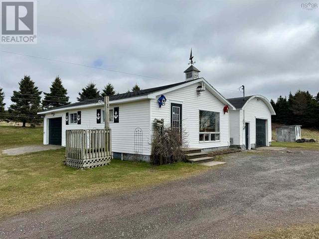 2617 Highway 206, House detached with 2 bedrooms, 1 bathrooms and null parking in Richmond, Subd. C NS | Image 3