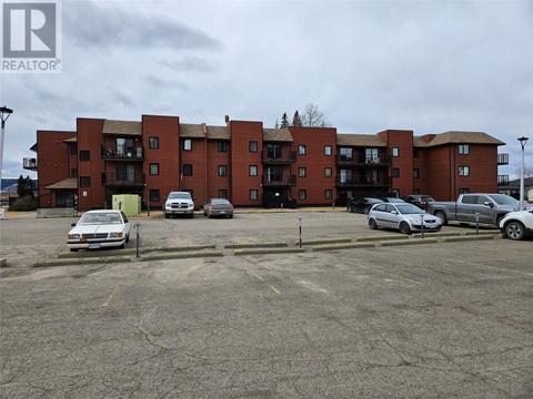 301 - 340 Northgate, Condo with 2 bedrooms, 1 bathrooms and null parking in Tumbler Ridge BC | Card Image