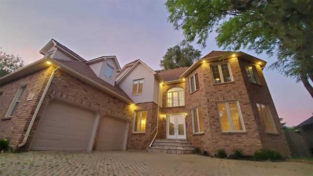 1313 Hazelton Blvd, House detached with 4 bedrooms, 4 bathrooms and 9 parking in Burlington ON | Image 33