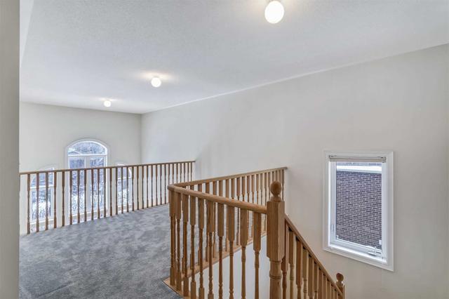 19 Pearl St, House detached with 4 bedrooms, 4 bathrooms and 6 parking in Wasaga Beach ON | Image 7