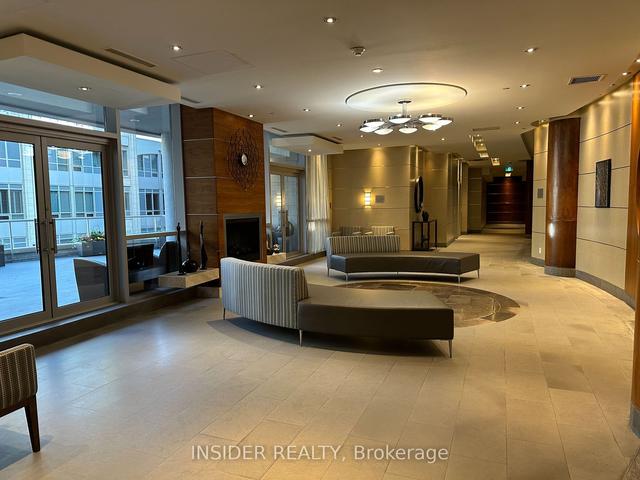 1005 - 763 Bay St, Condo with 2 bedrooms, 2 bathrooms and 0 parking in Toronto ON | Image 22