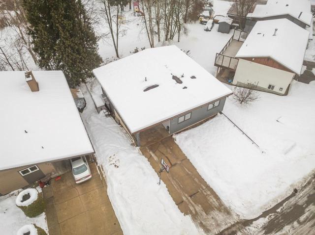 905 8th Street, House detached with 4 bedrooms, 3 bathrooms and null parking in Montrose BC | Image 44