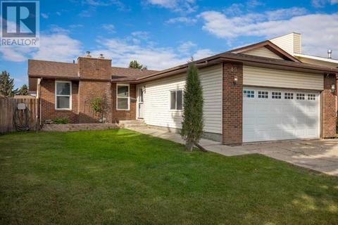 80 Noble Avenue, Red Deer, AB, T4P2H5 | Card Image