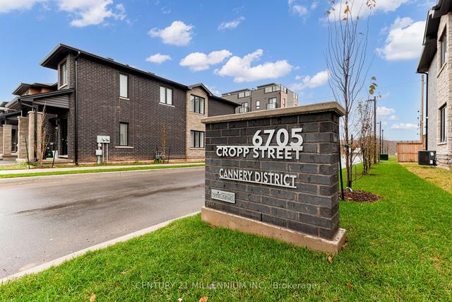 102 - 6705 Cropp St E, Townhouse with 2 bedrooms, 2 bathrooms and 1 parking in Niagara Falls ON | Image 12