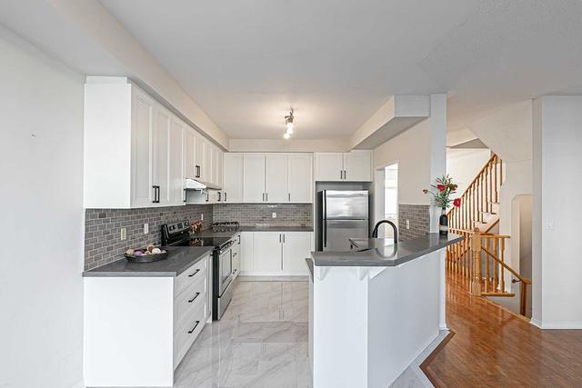 37 - 10 Post Oak Dr, Townhouse with 3 bedrooms, 3 bathrooms and 2 parking in Richmond Hill ON | Image 23