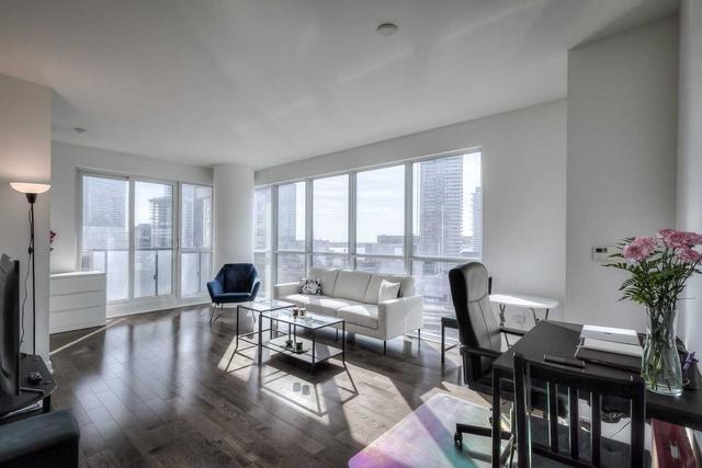 1308 - 1 The Esplanade Dr, Condo with 2 bedrooms, 2 bathrooms and 1 parking in Toronto ON | Image 30