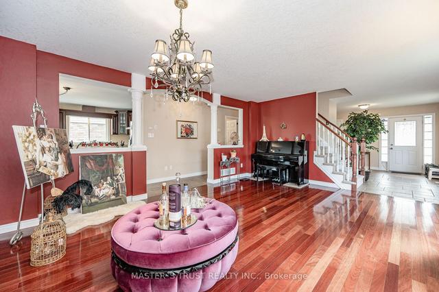 20 Whetstone Cres, House detached with 5 bedrooms, 4 bathrooms and 4 parking in Guelph ON | Image 37