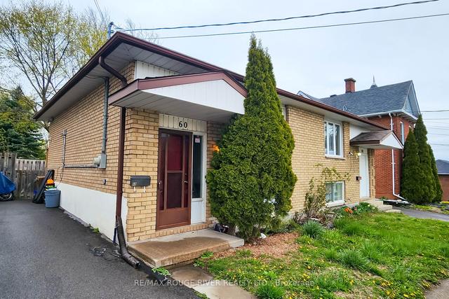 60 Catharine St, House semidetached with 1 bedrooms, 2 bathrooms and 2 parking in Belleville ON | Image 1