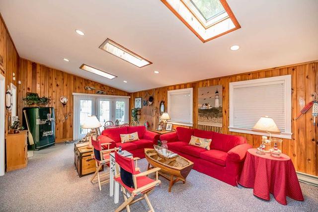 86 Sugarbush Tr, House detached with 6 bedrooms, 2 bathrooms and 6 parking in Kawartha Lakes ON | Image 10