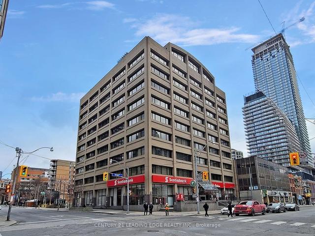 602 - 555 Yonge St, Condo with 1 bedrooms, 1 bathrooms and 0 parking in Toronto ON | Image 1