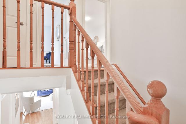 21 Redstone Path, Townhouse with 3 bedrooms, 2 bathrooms and 1 parking in Toronto ON | Image 16