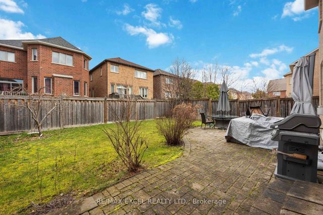 106 Jefferson Forest Dr, House detached with 4 bedrooms, 3 bathrooms and 6 parking in Richmond Hill ON | Image 8