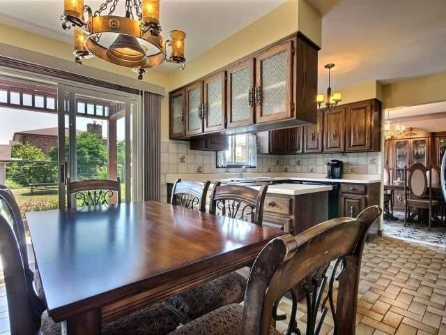 2860 Langlois Crt, House detached with 4 bedrooms, 4 bathrooms and 4 parking in Windsor ON | Image 8