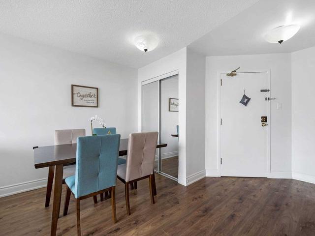 1401 - 25 Trailwood Dr, Condo with 2 bedrooms, 2 bathrooms and 2 parking in Mississauga ON | Image 28