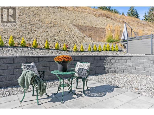 7141 Nakiska Drive, House detached with 5 bedrooms, 3 bathrooms and 2 parking in Vernon BC | Image 38