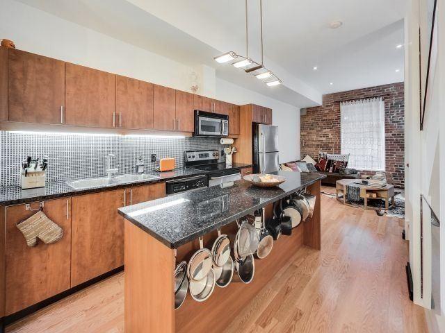 3 - 39 Old Brewery Lane, Townhouse with 2 bedrooms, 2 bathrooms and 1 parking in Toronto ON | Image 5