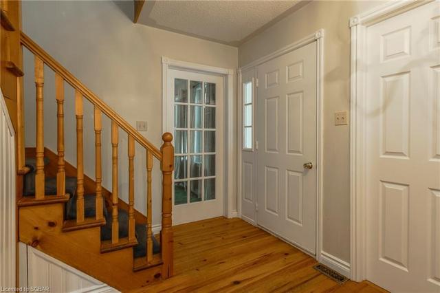5 Jury Drive, House detached with 3 bedrooms, 2 bathrooms and 6 parking in Penetanguishene ON | Image 3
