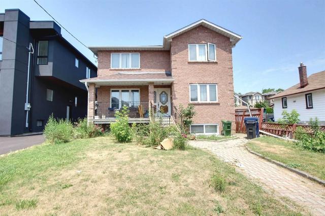 66 Simpson Ave, House detached with 4 bedrooms, 5 bathrooms and 4 parking in Toronto ON | Image 1