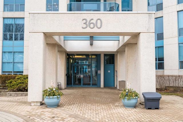 205 - 360 Watson St W, Condo with 1 bedrooms, 2 bathrooms and 1 parking in Whitby ON | Image 1