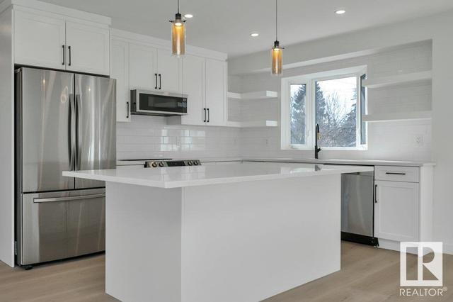 9311 129b Av Nw, House detached with 5 bedrooms, 2 bathrooms and 4 parking in Edmonton AB | Image 6