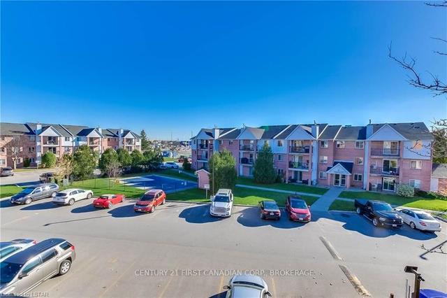45 - 1096 Jalna Blvd, Townhouse with 3 bedrooms, 2 bathrooms and 1 parking in London ON | Image 18