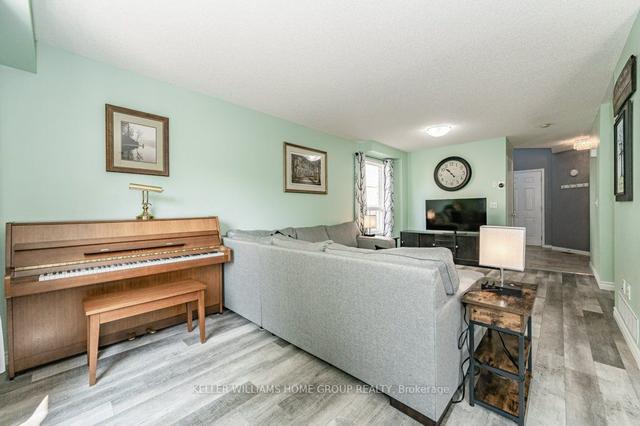 36 Kearney St, House semidetached with 3 bedrooms, 3 bathrooms and 3 parking in Guelph ON | Image 3