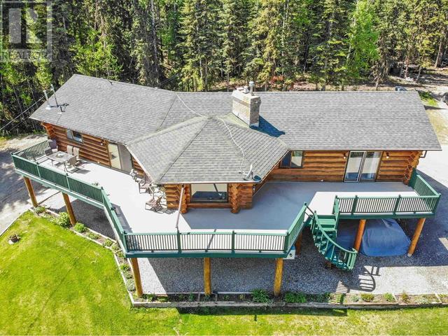 4845 Ten Mile Lake Road, House detached with 3 bedrooms, 3 bathrooms and null parking in Cariboo B BC | Image 16