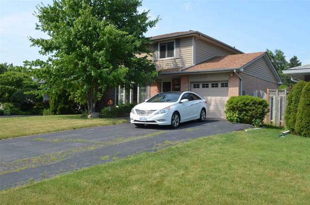 5170 Idlewood Cres, House detached with 4 bedrooms, 2 bathrooms and 5 parking in Burlington ON | Image 1
