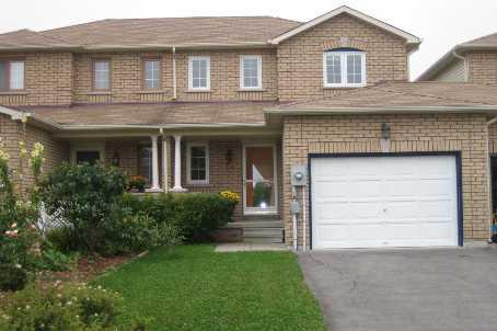 20 Somerscales Dr, House attached with 2 bedrooms, 1 bathrooms and 2 parking in Clarington ON | Image 1