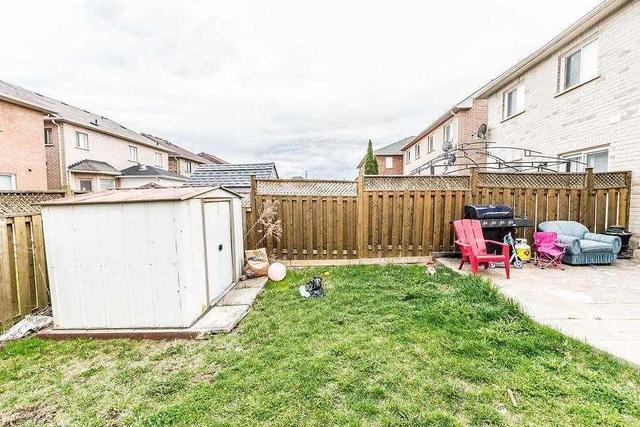 40 Cadillac Cres, House semidetached with 3 bedrooms, 4 bathrooms and 3 parking in Brampton ON | Image 20