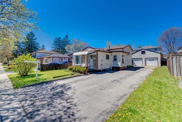 103 Janice Dr, House detached with 2 bedrooms, 3 bathrooms and 9 parking in Barrie ON | Image 38