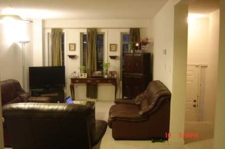 185 - 80 Acorn Pl, Townhouse with 3 bedrooms, 3 bathrooms and 1 parking in Mississauga ON | Image 2