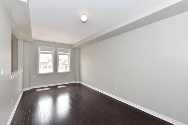 58 Farooq Blvd, House attached with 3 bedrooms, 3 bathrooms and 2 parking in Vaughan ON | Image 33