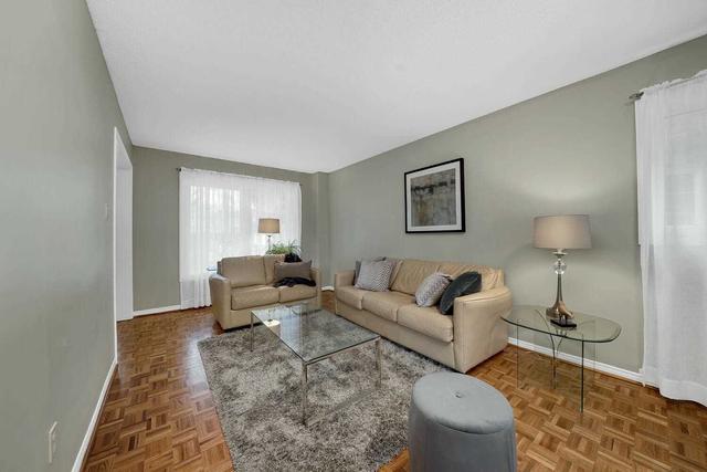 109 Major Wm Sharpe Dr, House detached with 4 bedrooms, 3 bathrooms and 4 parking in Brampton ON | Image 31
