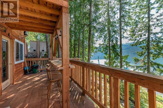 lot 1 Pete Martin Bay, House detached with 8 bedrooms, 1 bathrooms and null parking in Columbia Shuswap E BC | Image 23