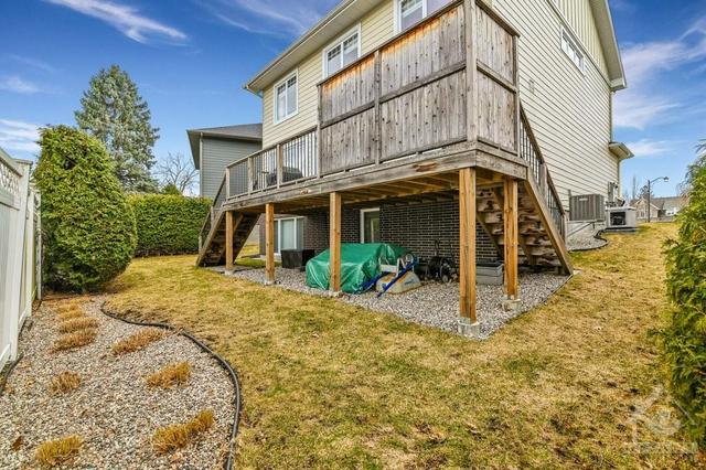 123 Kitsilano Court, House detached with 3 bedrooms, 4 bathrooms and 4 parking in Ottawa ON | Image 26