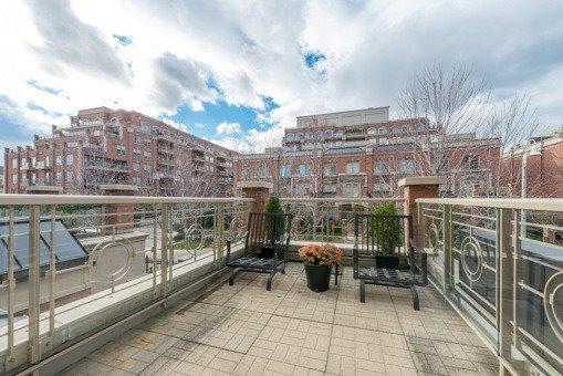 th 8 - 21 Burkebrook Pl, Townhouse with 3 bedrooms, 3 bathrooms and 2 parking in Toronto ON | Image 11