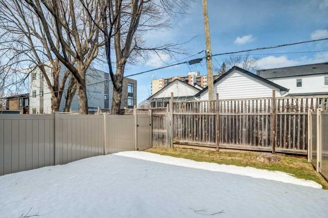 557 Mutual St, House attached with 3 bedrooms, 4 bathrooms and 2 parking in Ottawa ON | Image 31