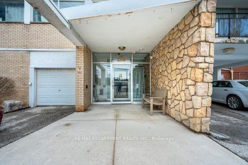 702 - 293 Mohawk Rd E, Condo with 2 bedrooms, 1 bathrooms and 1 parking in Hamilton ON | Image 25
