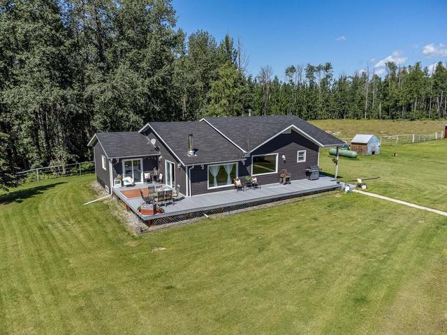 8414 Twp 493, House detached with 3 bedrooms, 3 bathrooms and null parking in Brazeau County AB | Image 2